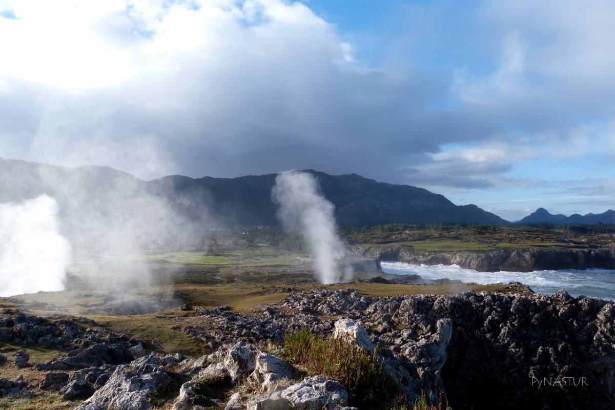 Bufones de Pria (4 Km)